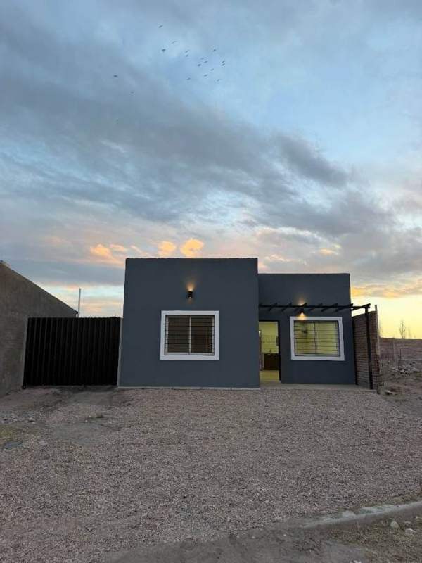 Casa a estrenar · 2 dormitorios en Arístides Villanueva 1630