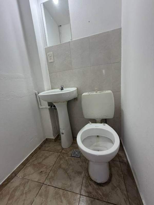 Local comercial · 25 m², foto 3