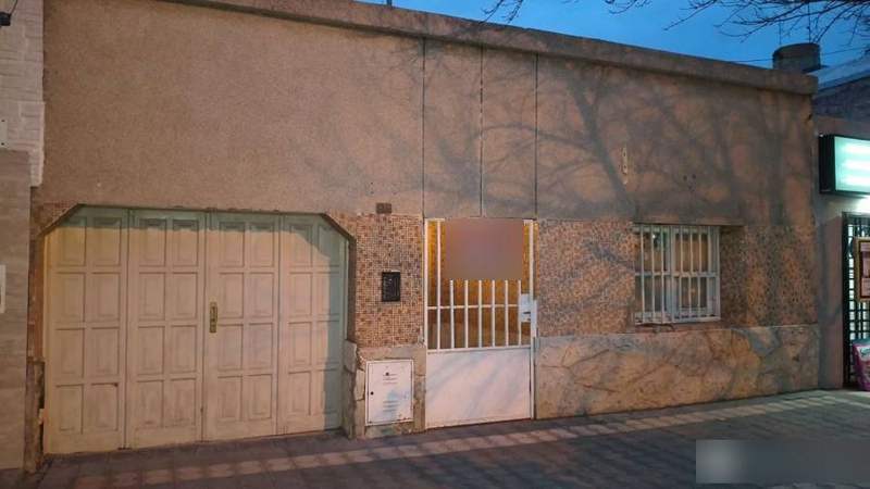 Frente de la casa de Emilio Civit 431